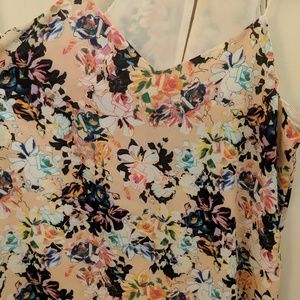 Express floral top - M